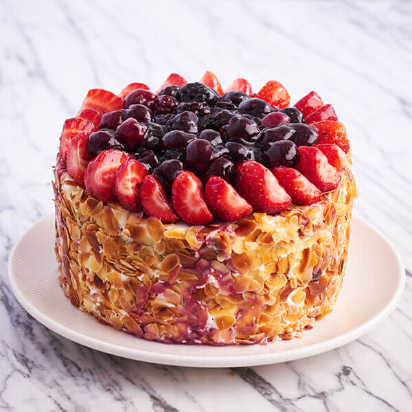 Böğürtlenli Pasta