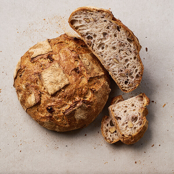 Ekşi Mayalı Cevizli Ekmek